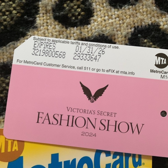 6 rare collectible new metrocards Nyc limited edition - Picture 12 of 12